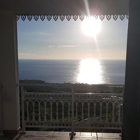 Au Soleil Villa Le Portail ภายนอก รูปภาพ