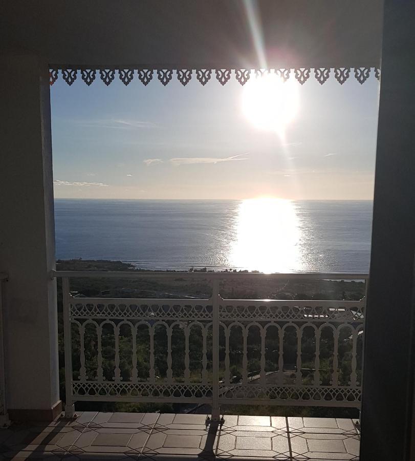 Au Soleil Villa Le Portail ภายนอก รูปภาพ